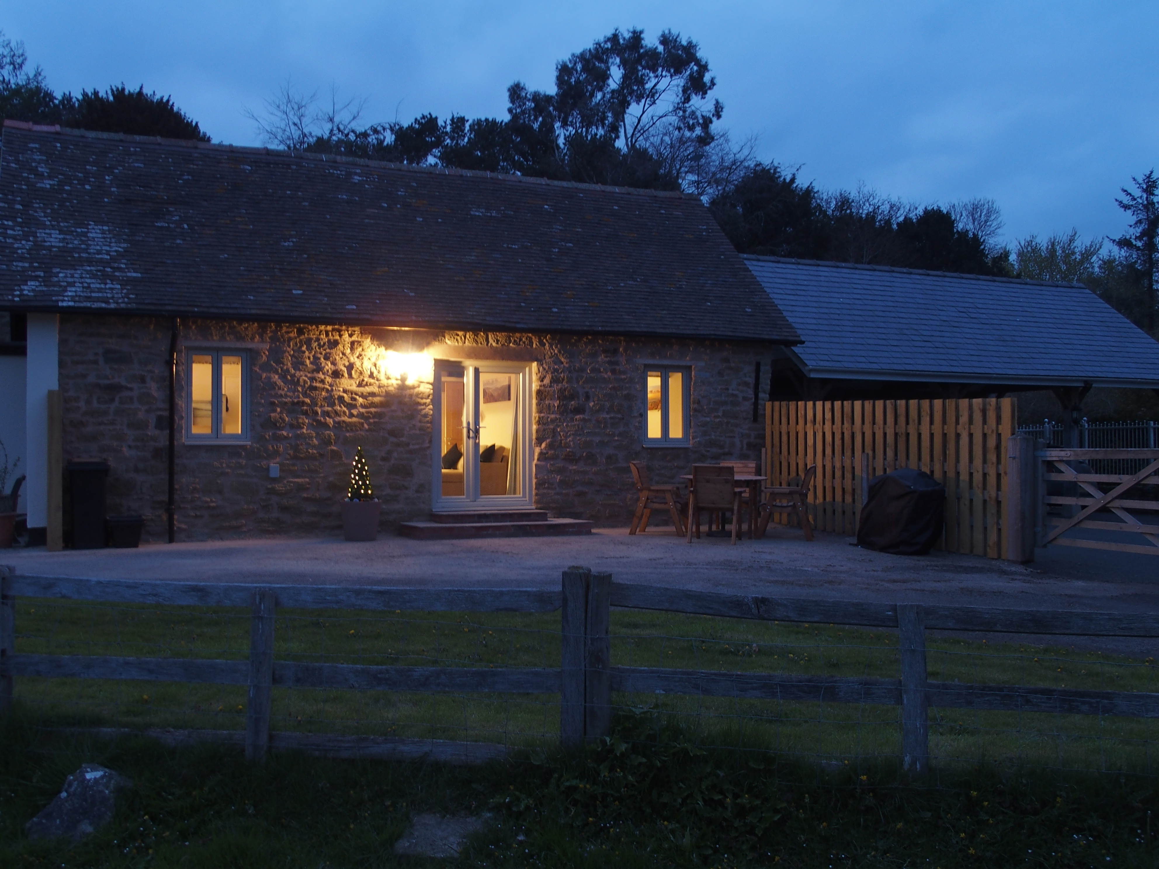 A warm welcome awaits you at Orchard Barn